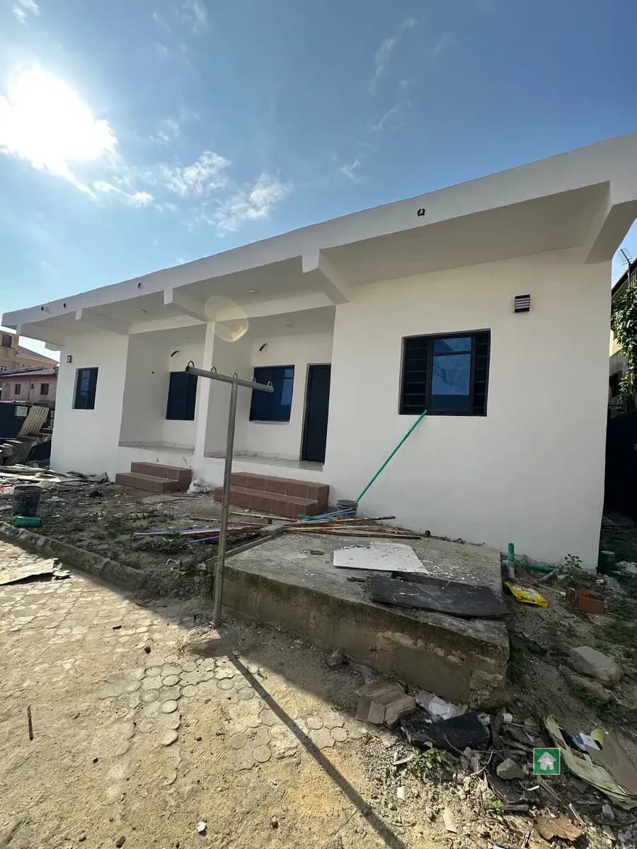 2 Bedroom Flat for Rent in SPG Road Igbo Efon, Lekki