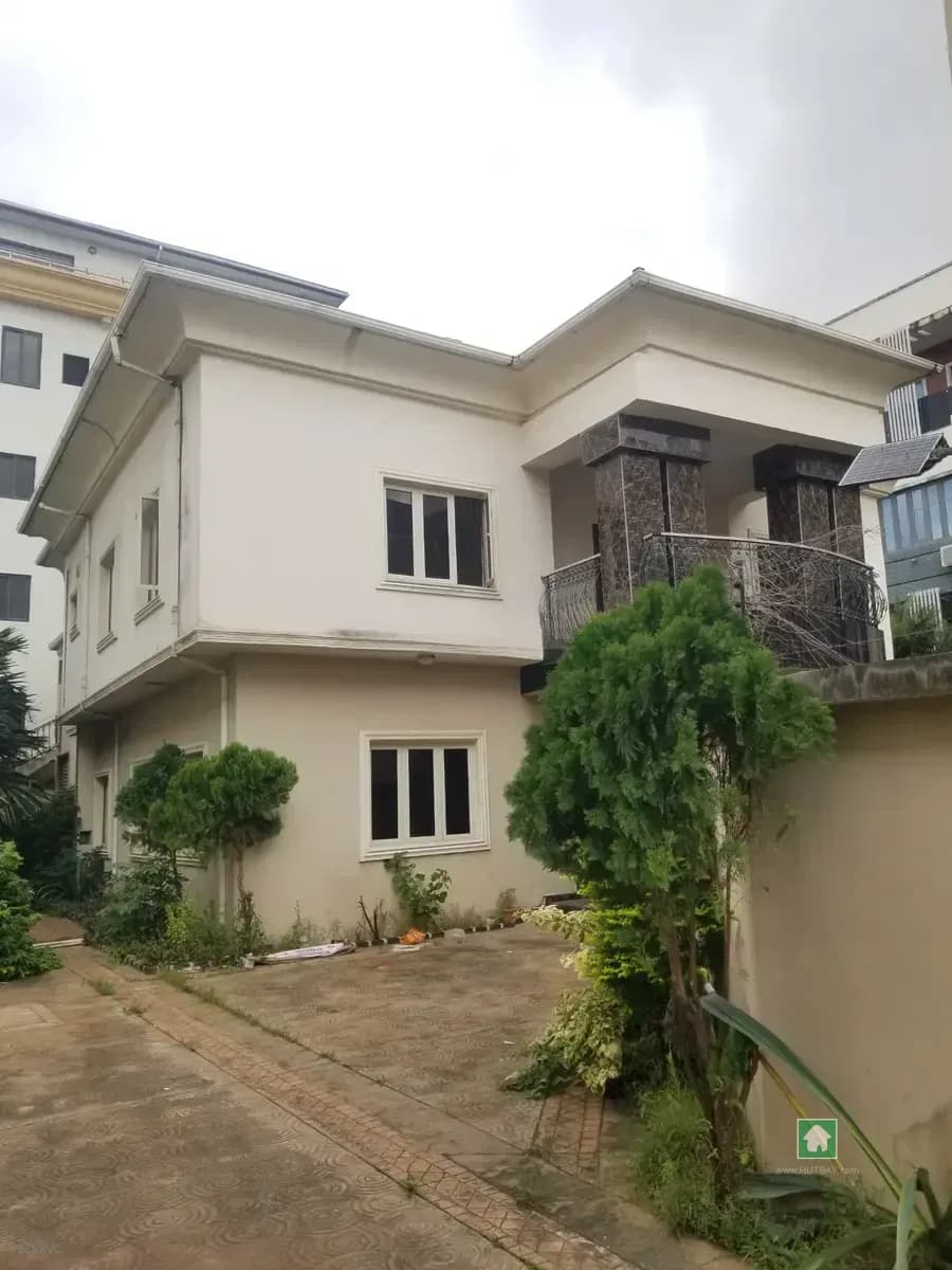 4 Bedroom Detached House For Rent in Ikoyi, Lagos