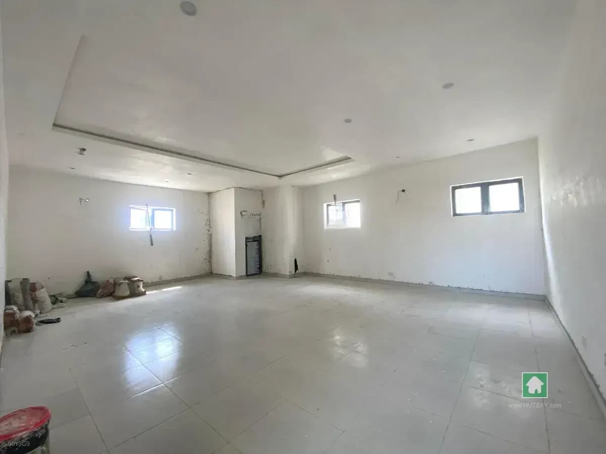 Shop for Rent in Lekki Phase 1, Lagos