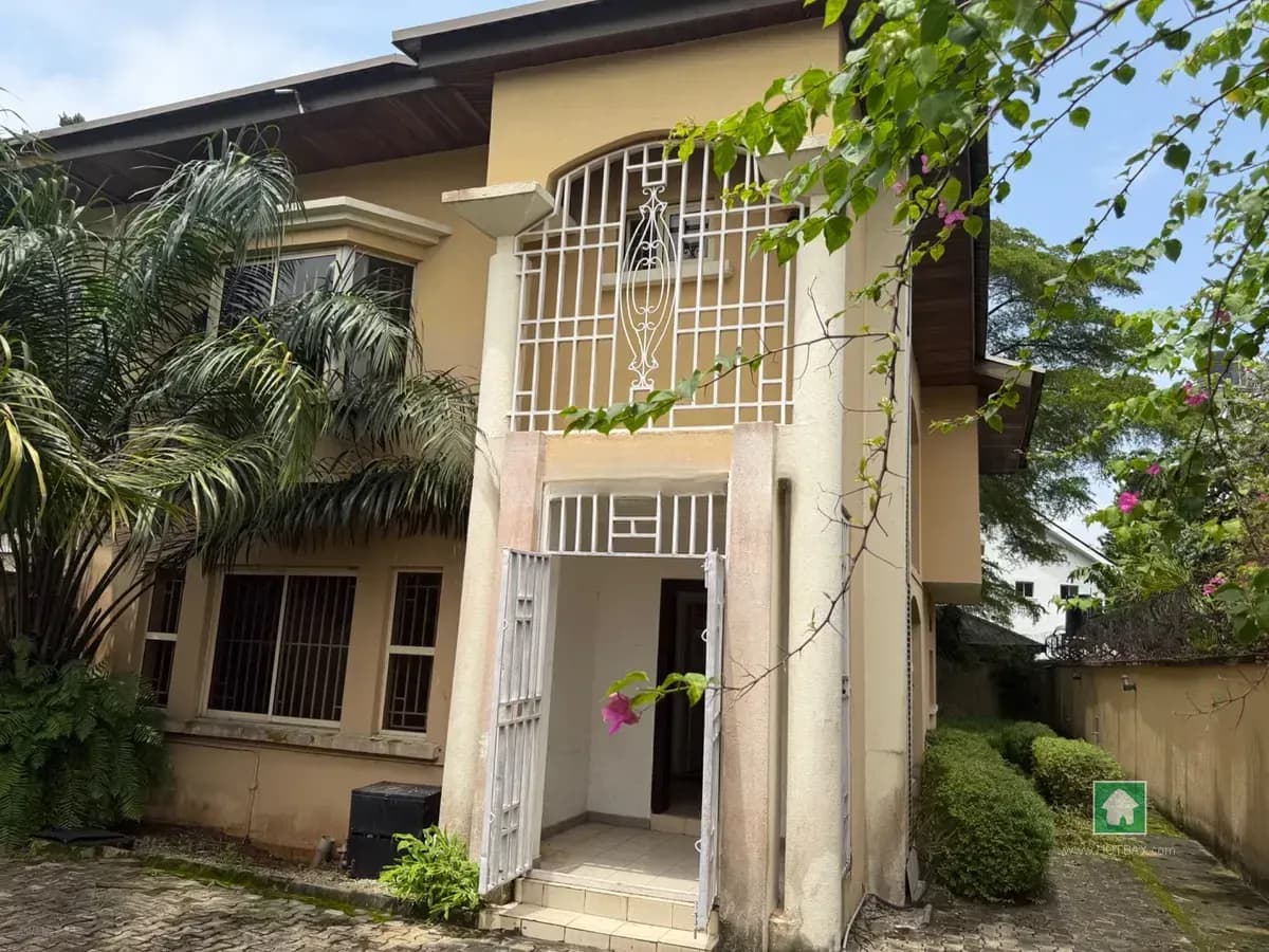 4 Bedroom Semidetached House in Parkview, Ikoyi