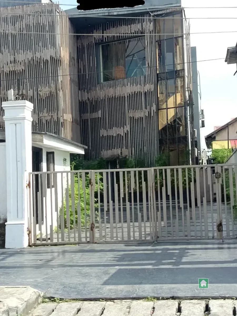 6 Bedroom Commercial Property for Rent in Victoria Island, Lagos