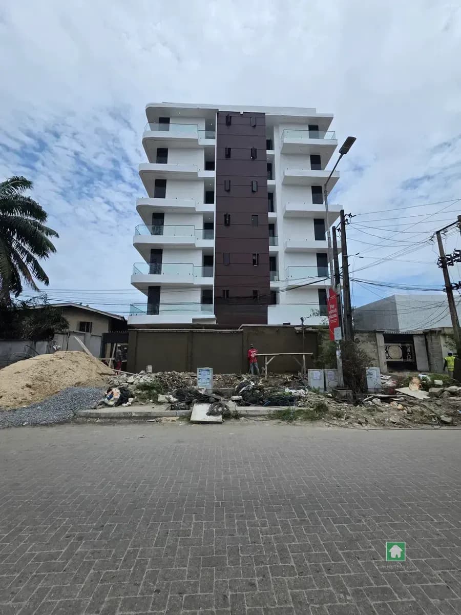 2 Bedroom Flat Apartment for Sale in Saka Tinubu, Victoria Island