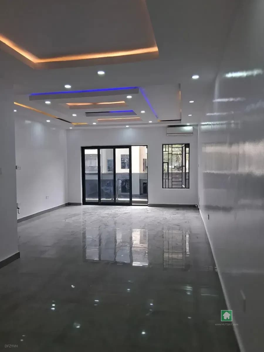 3 Bedroom Flat for Rent in Lekki, Megamound Estate