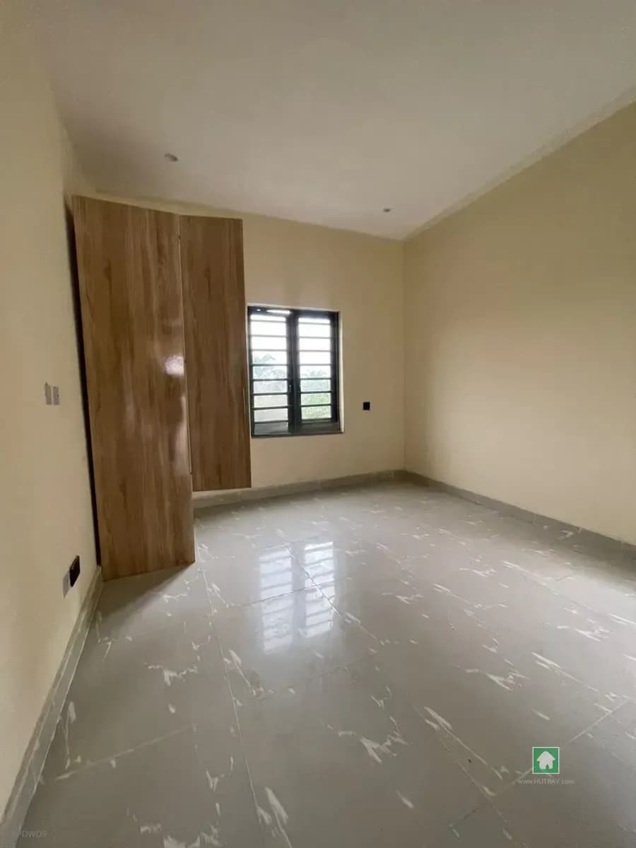 Mini Flat for Rent in Lekki Expressway, Lagos