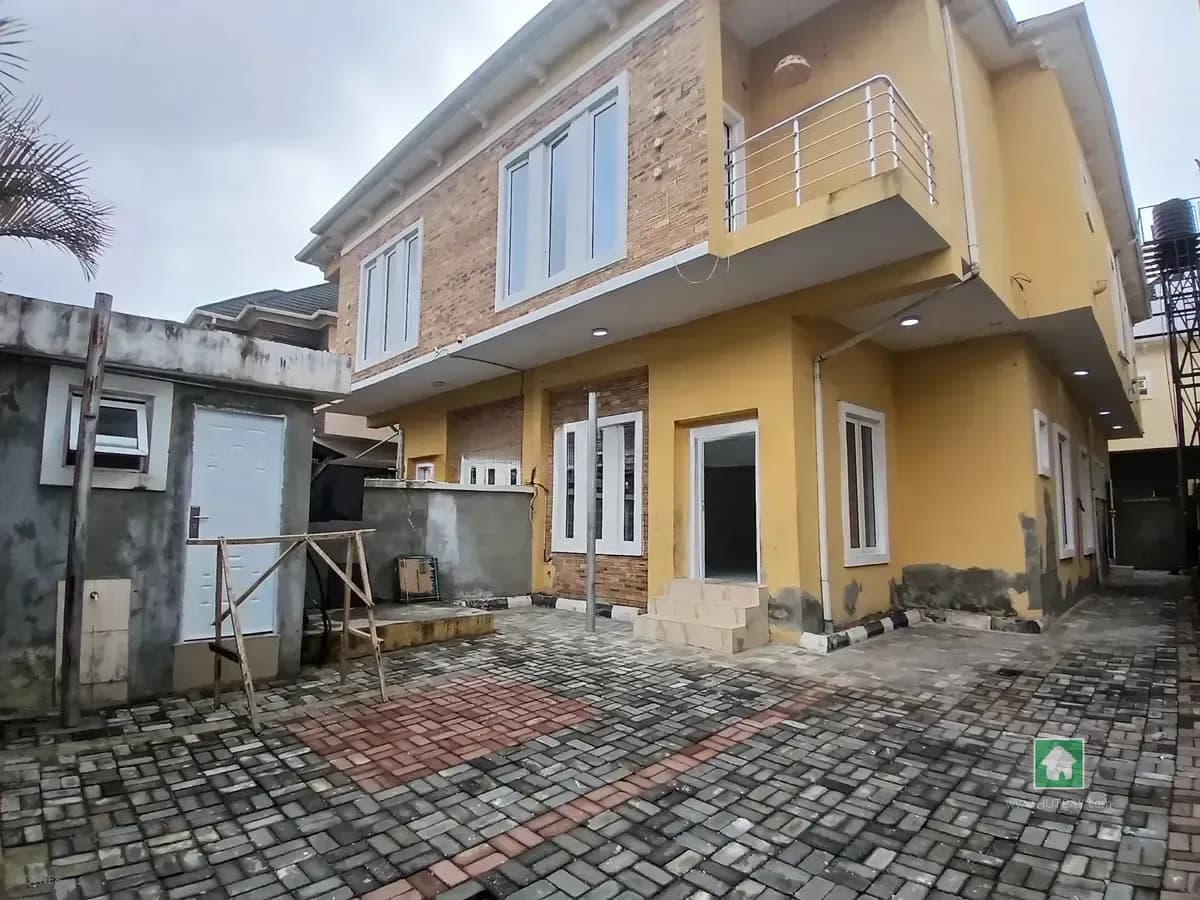 4-Bedroom Semi Detached in Lekki, Lagos