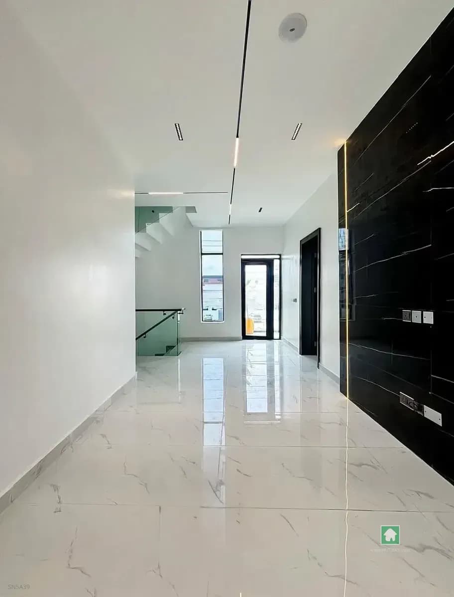 5-Bedroom Detached Duplex for Rent in Lekki Right Hand Side