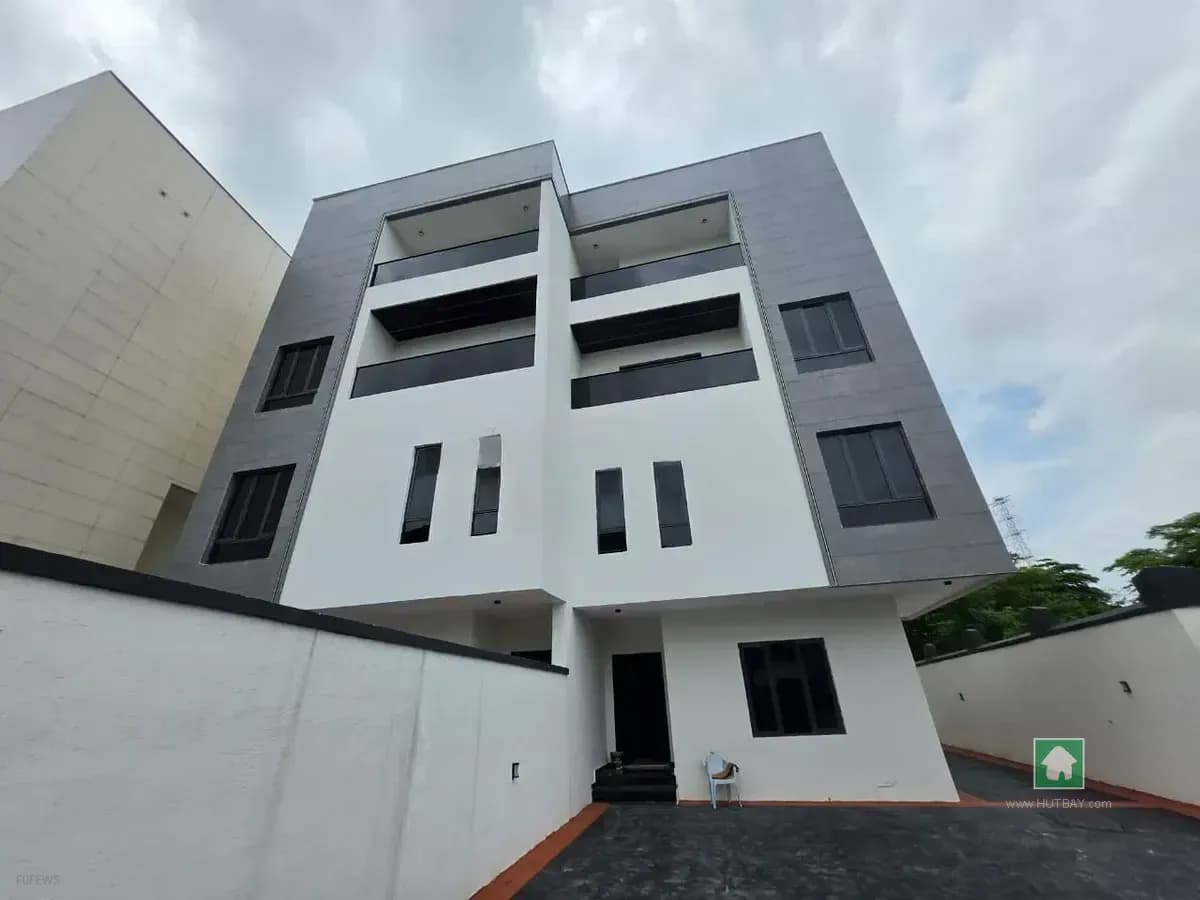 4 Bedroom Semi Detached in Banana Island Estate, Ikoyi