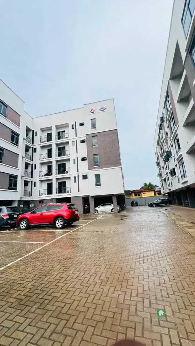 3 Bedroom Flat for Rent in YABATECH Estate, Yaba, Lagos