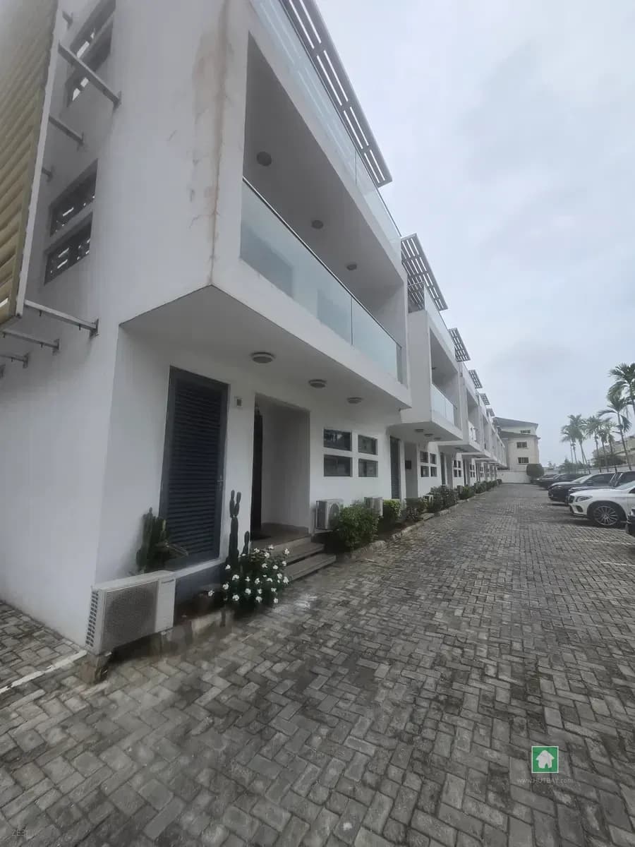 5-Bedroom Terrace for Rent on Victoria Island Extension