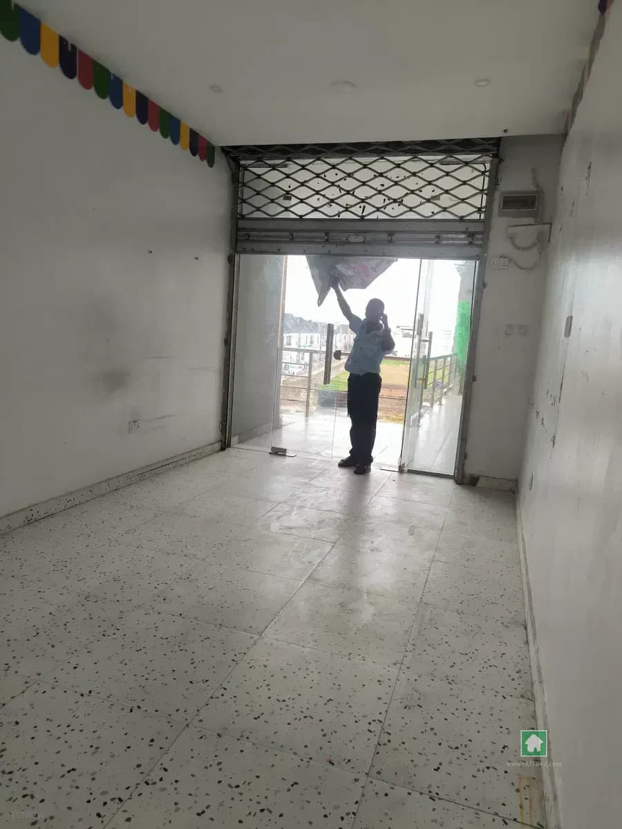 Shop for Rent at Lekki Expressway, Lekki