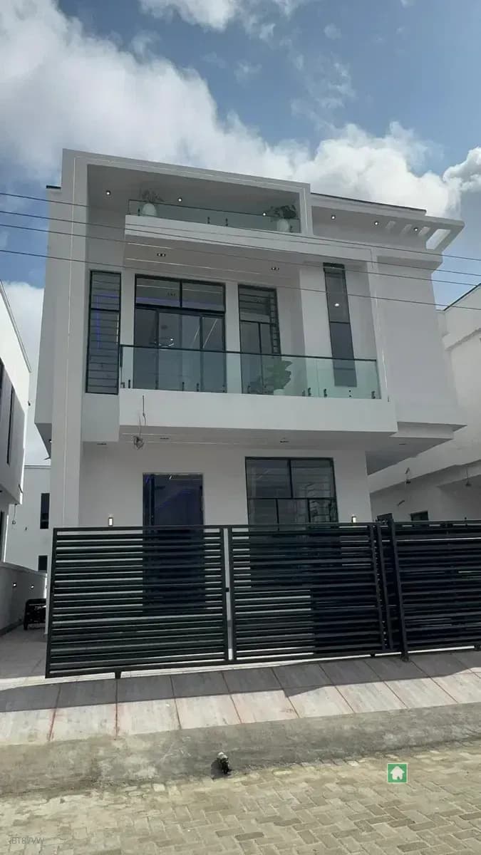4-Bed Detached Duplex with BQ and Pool in Ajah