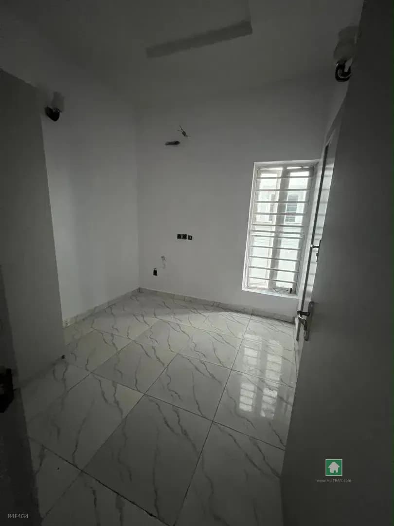 Studio for Rent in Lekki Phase 2