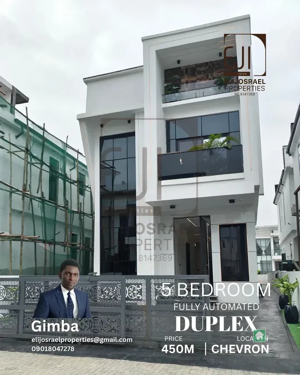 Five-Bedroom Detached House on Chevron Conservation Road, Lekki
