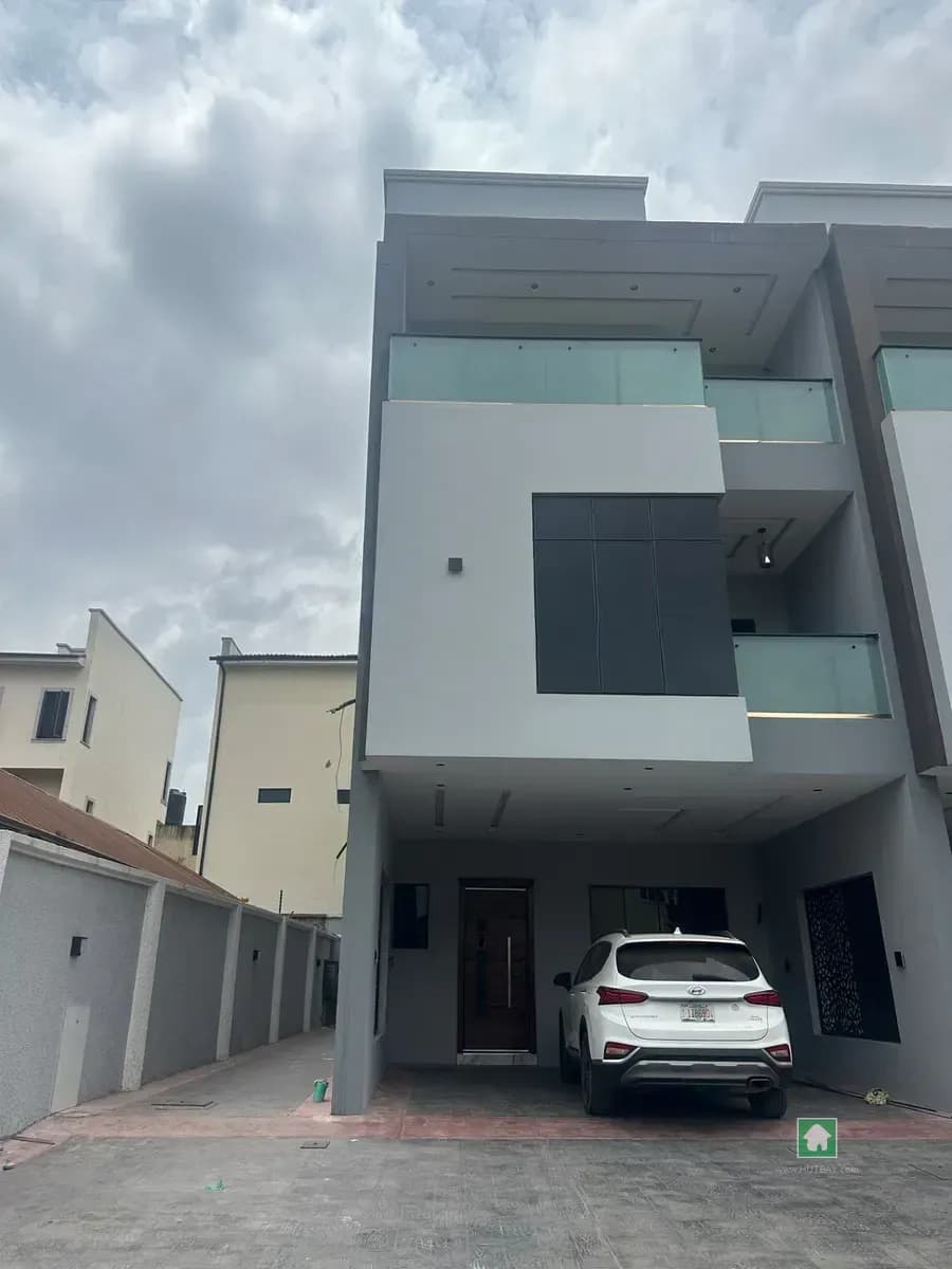 5-Bedroom House for Rent in Omole Phase 2, Ikeja, Lagos