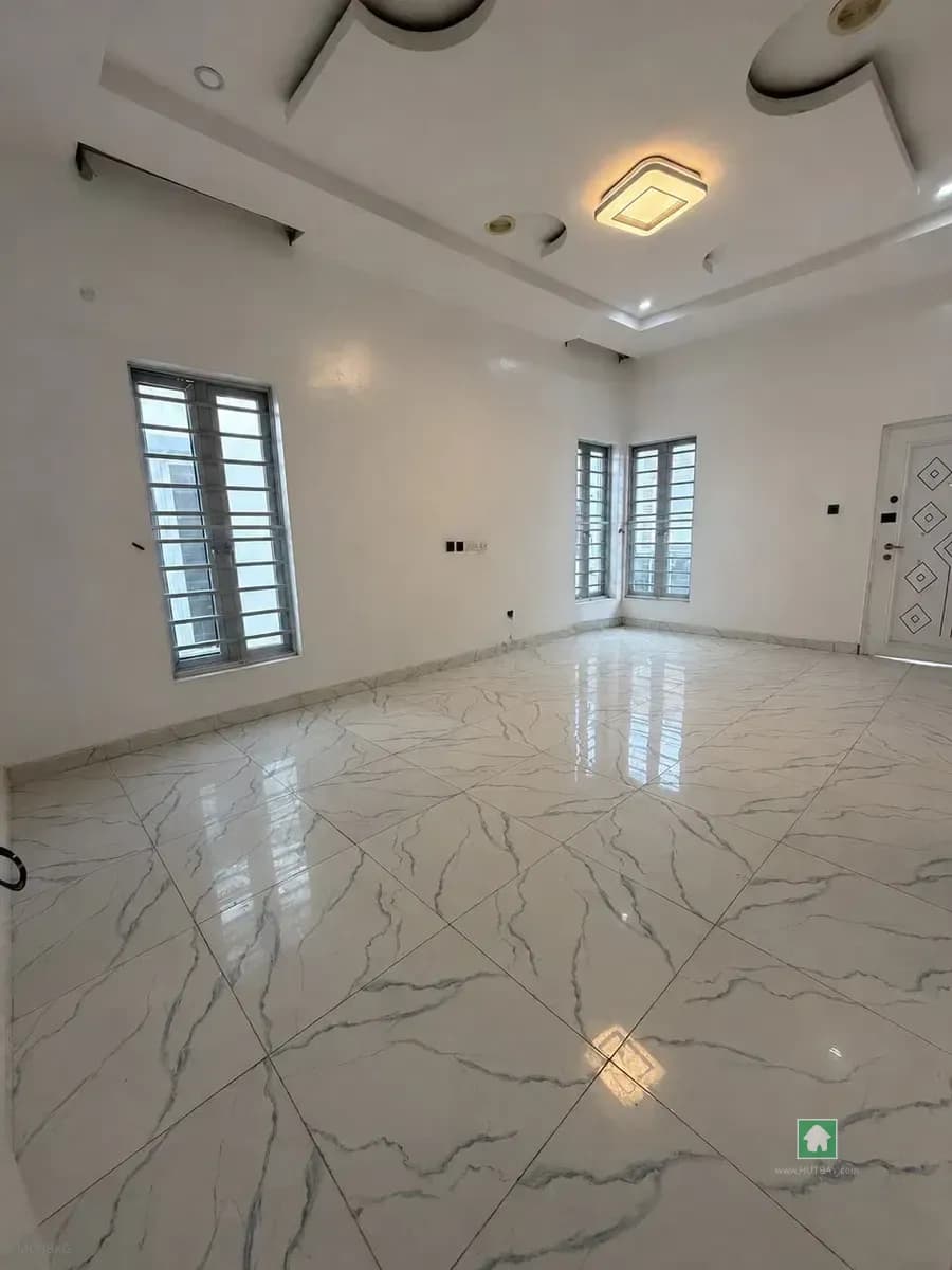 Studio Apartment for Rent in Lekki Phase 2