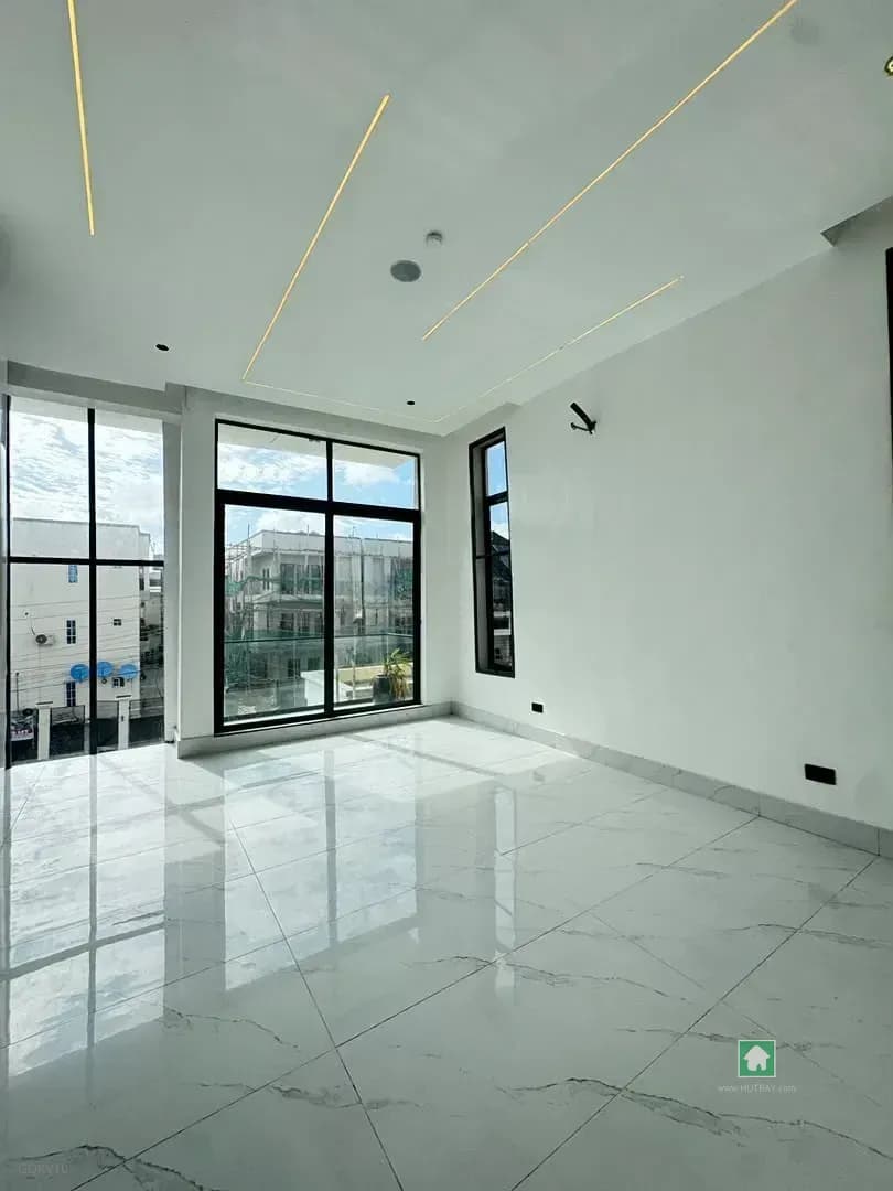 Mini Flat for Rent in Ikota, Lekki
