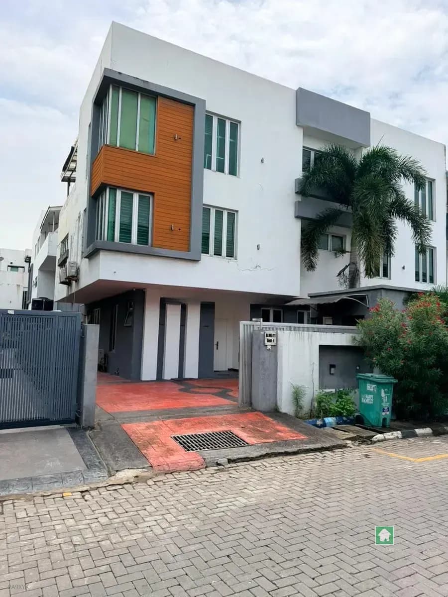 4-Bed Semi Detached Duplex for Rent in Ikate, Lekki