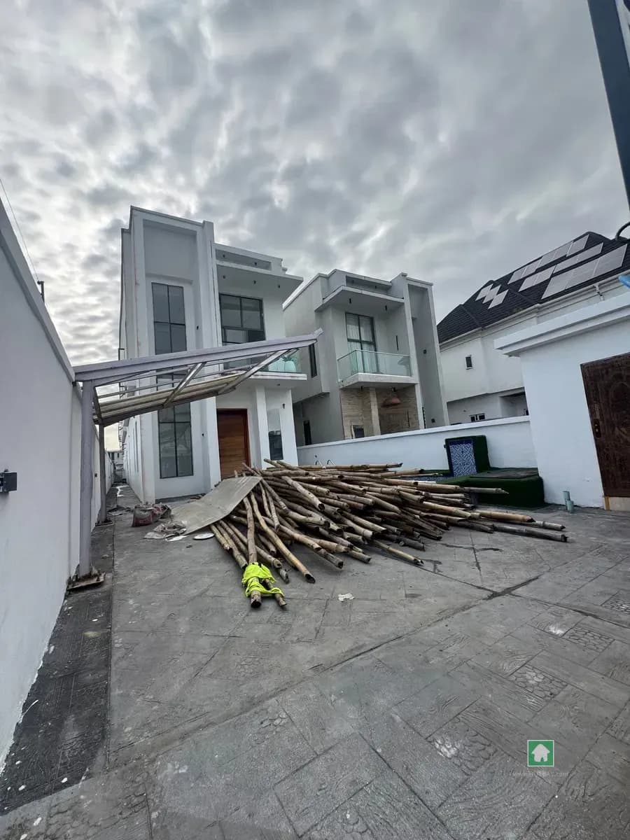 4 Bedroom Detached Duplex for Rent in Lekki