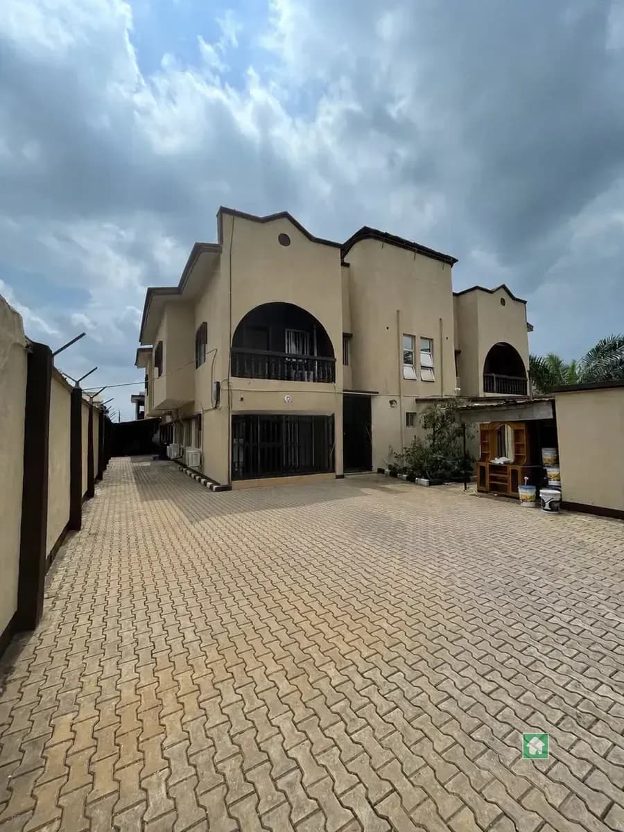 5-Bedroom Duplex for Rent in Ogudu GRA