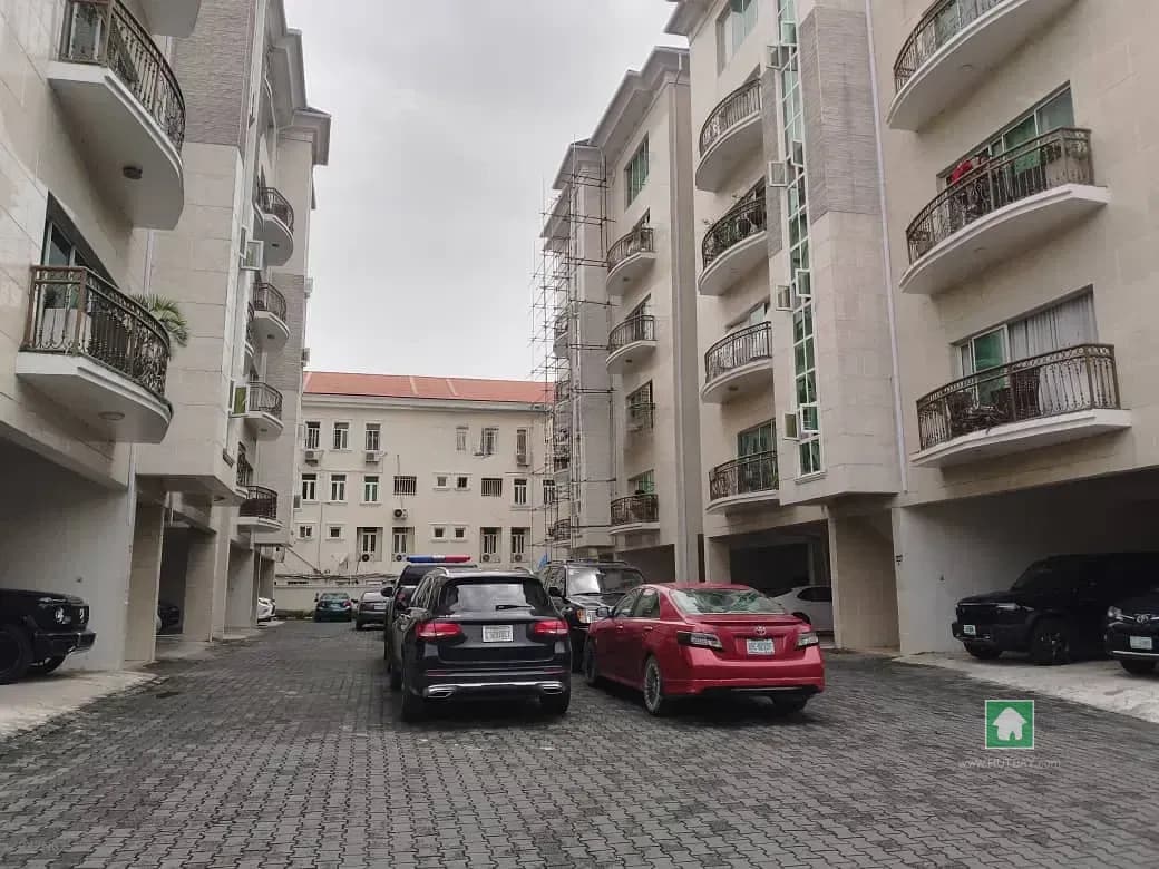 4 Bedroom House for Rent in Parkview Estate, Ikoyi