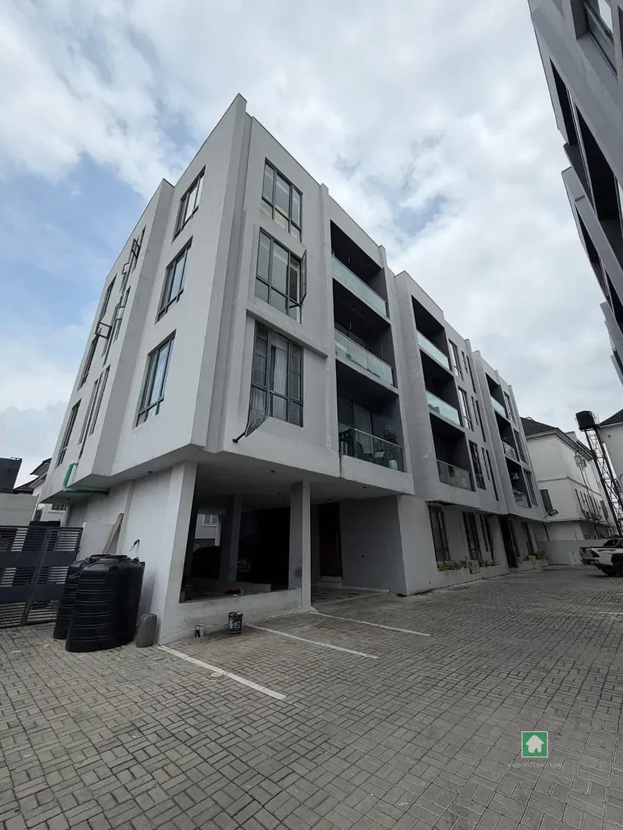 2 Bedroom Flat Apartment for Rent in Chevron Drive, Lekki