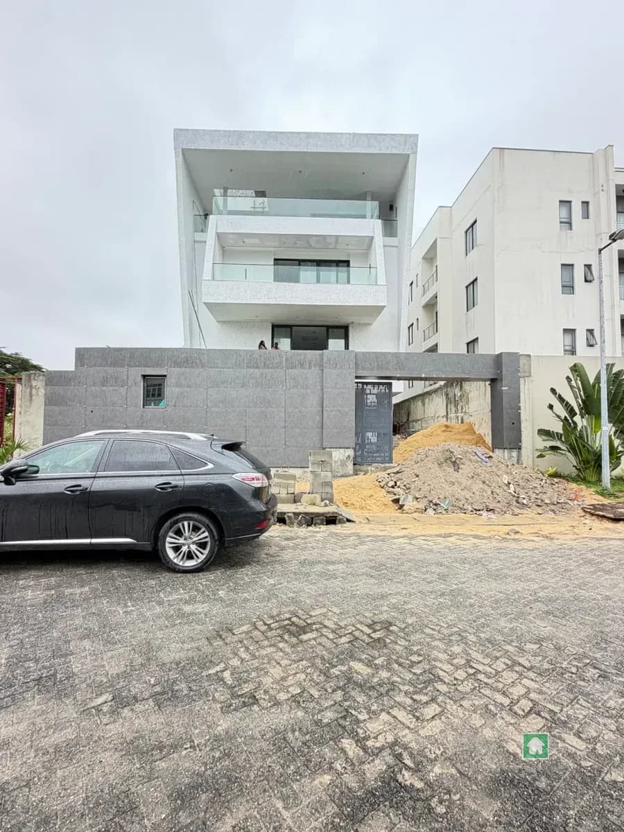 5-Bedroom Detached Duplex for Sale in Banana Island, Ikoyi, Lagos