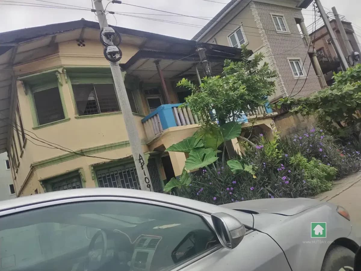 For Rent: 4-Bed Detached House in Adekunle, Yaba