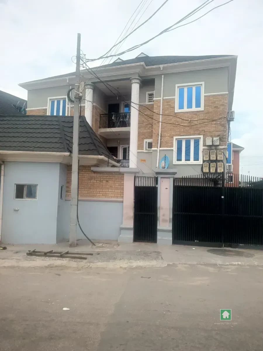 18 Units Block of Flats in Gra Phase 2, Magodo, Lagos