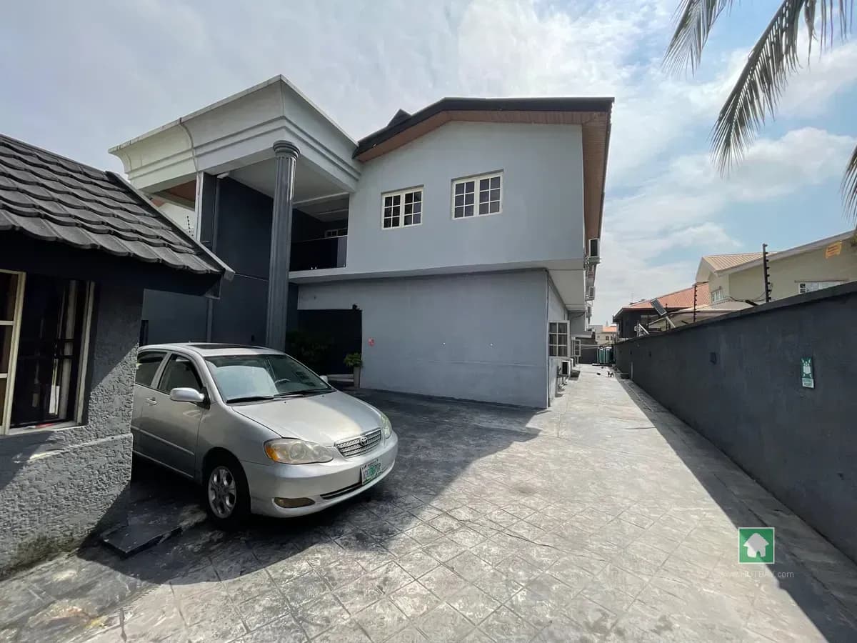 Studio Apartment for Rent in Lekki Phase 1