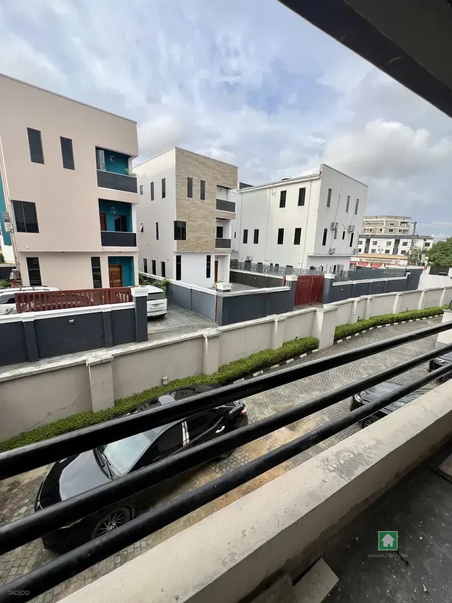 5 Bedroom Detached Triplex for Rent in Ikeja GRA