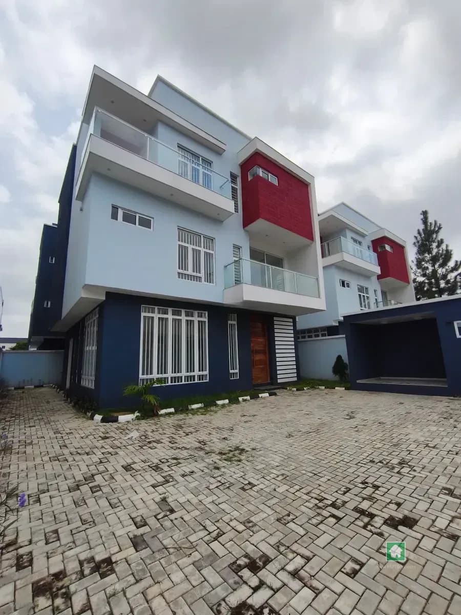 4 Bedroom Detached Duplex for Rent in Ikeja GRA
