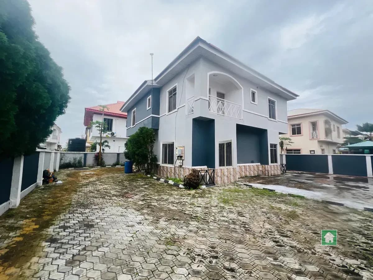 4-Bed Detached Duplex for Rent in Sangotedo, Ajah