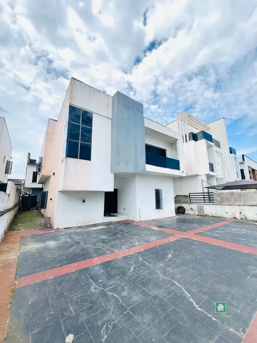 4-Bed Detached for Rent in Okun Ajah, Lagos