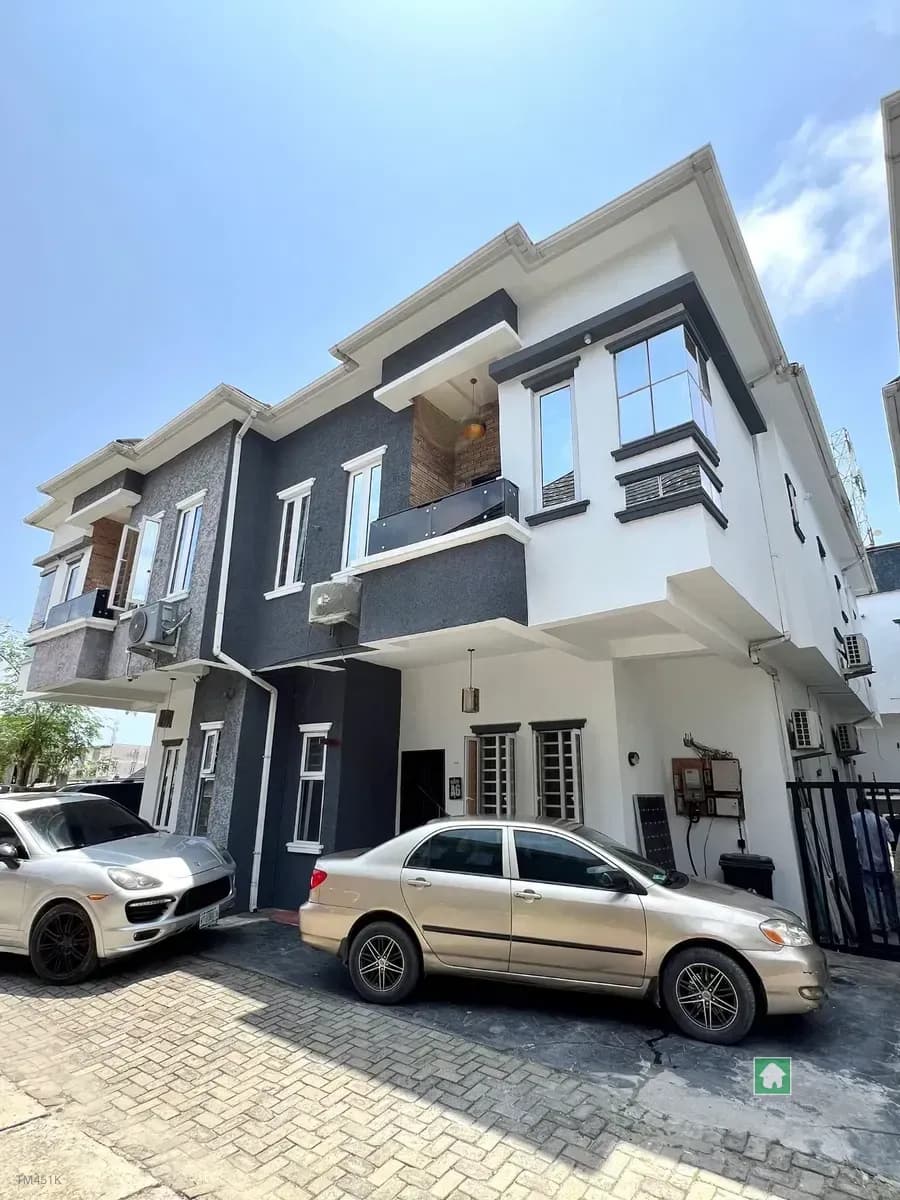 4-Bedroom Semi Detached in Lekki