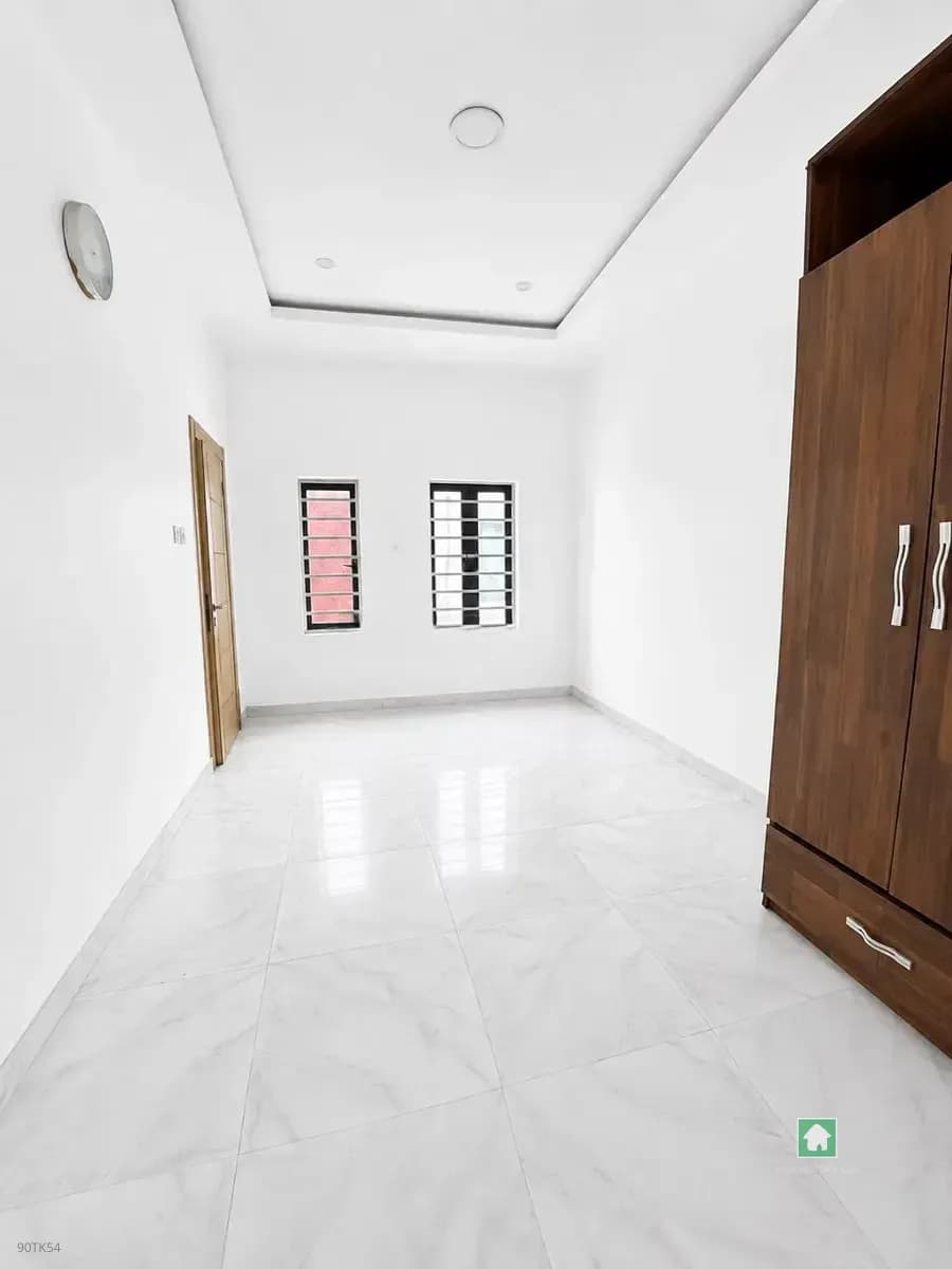 Studio for Rent at Van Daniels Estate, Lekki