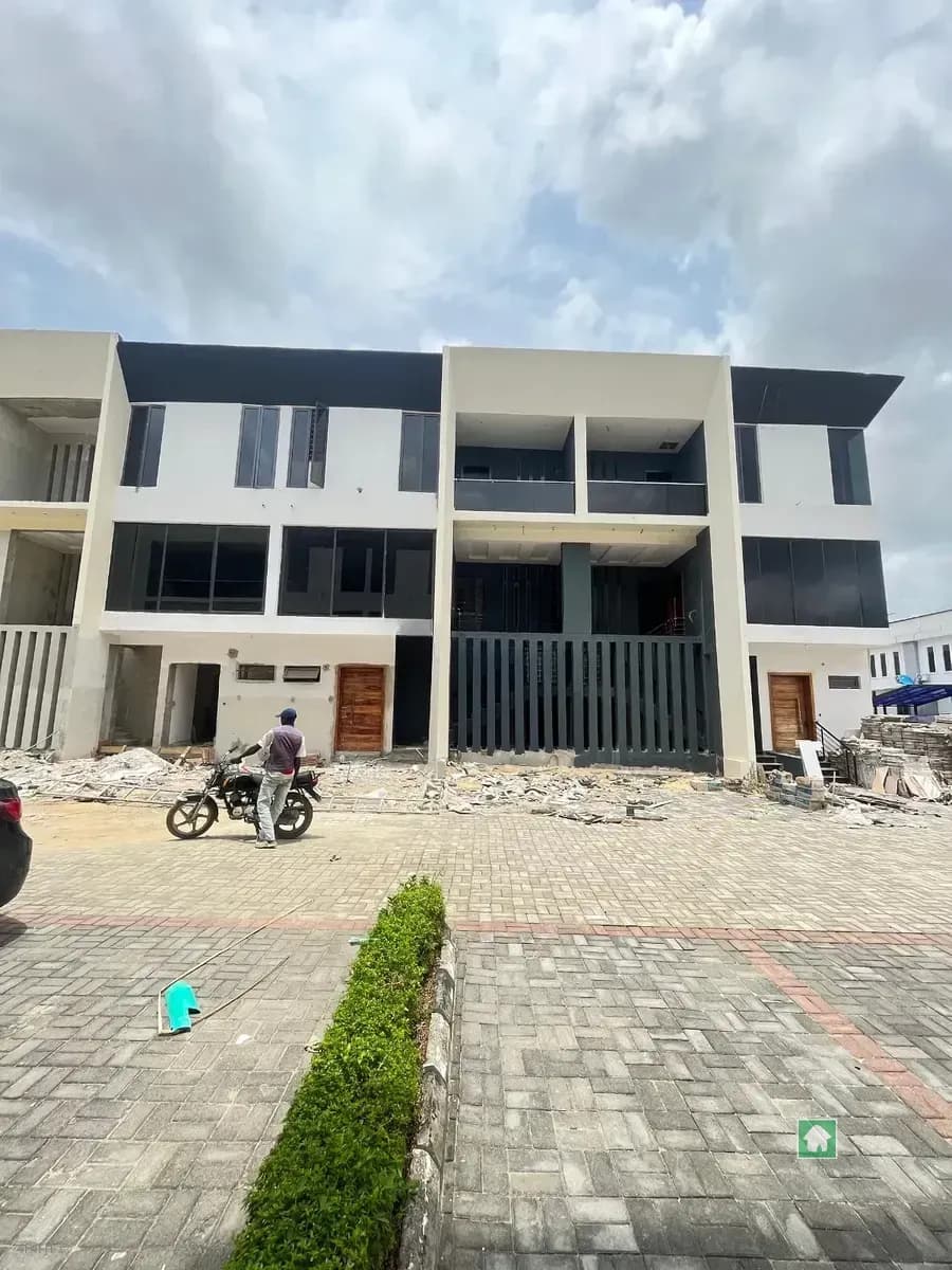 4-Bedroom Terrace in Abraham Adesanya, Ajah, Lagos