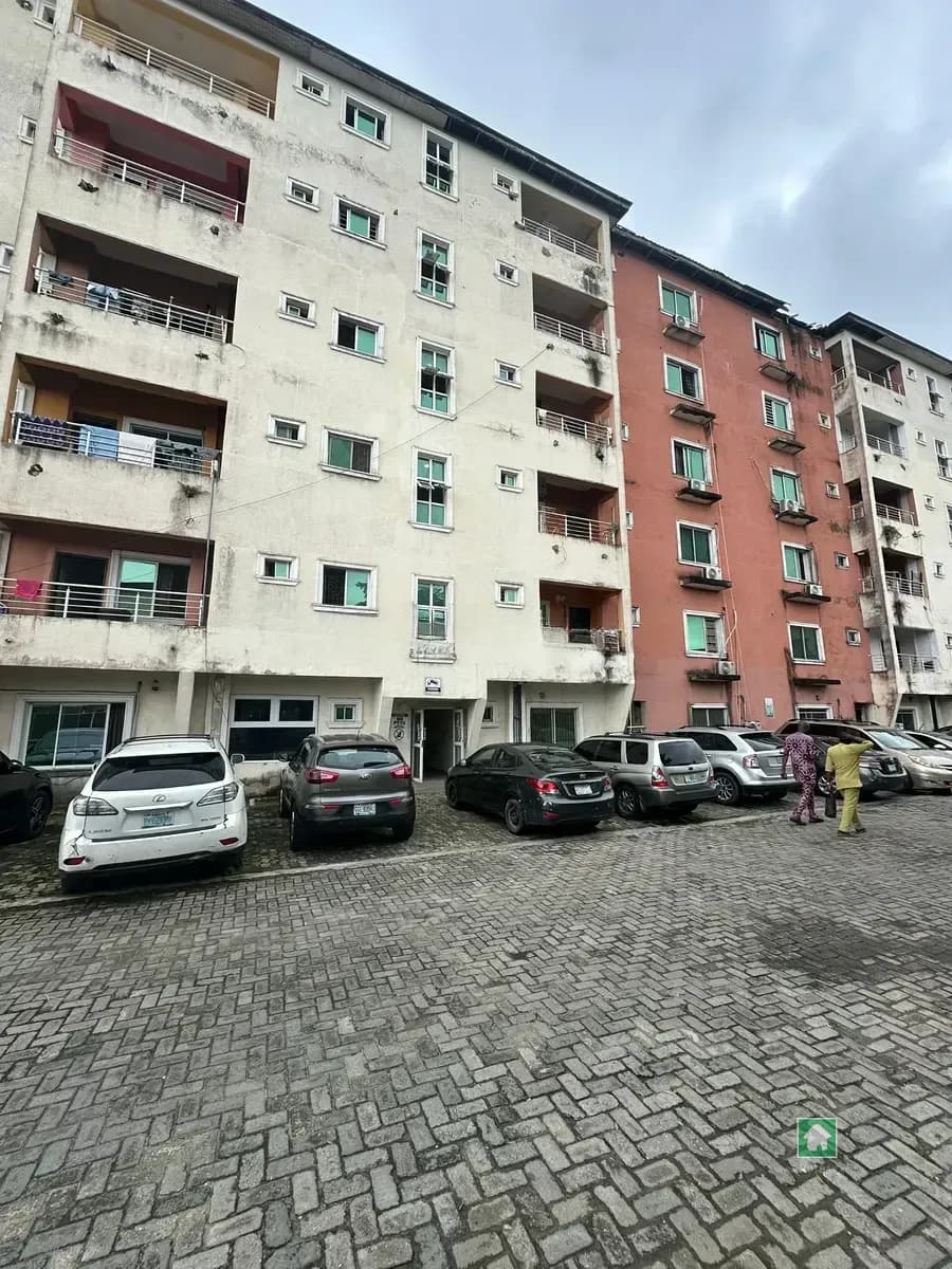 3 Bedroom Flat for Rent in Chevron, Lekki