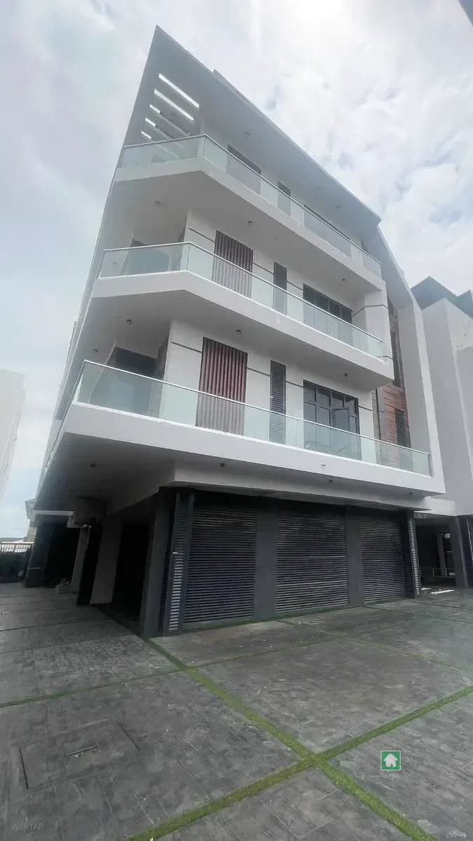 3 Bedroom Flat Apartment for Rent in Calm Estate, Victoria Island