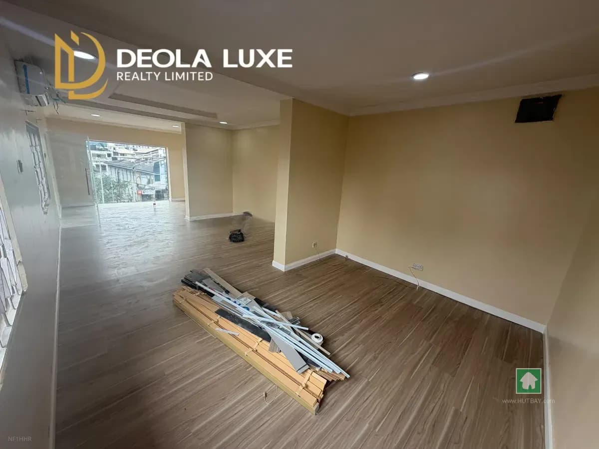 Shop for Rent in Awolowo Road, Ikoyi