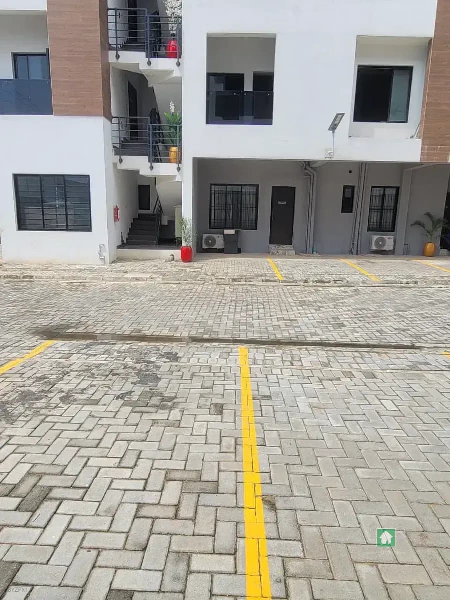 3 Bedroom Flat for Rent in Gra, Ikeja