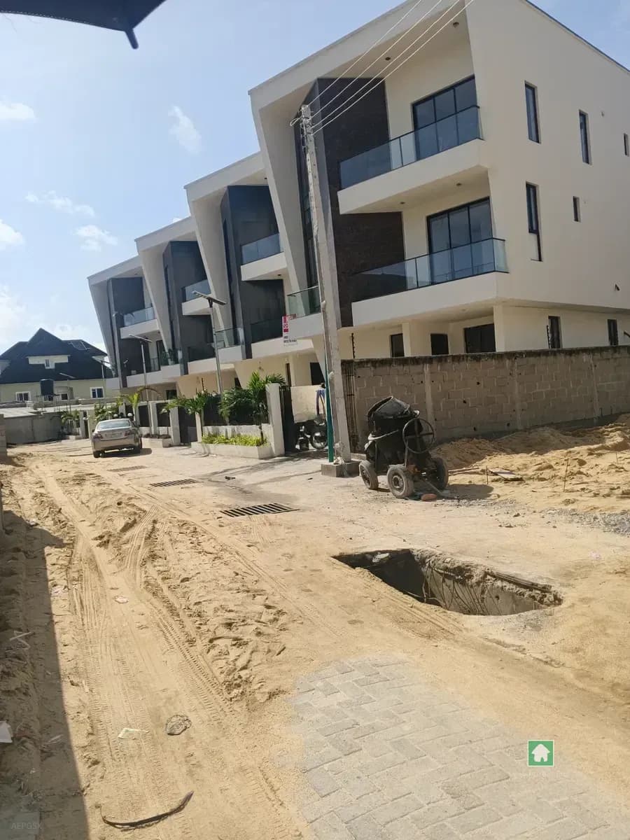 1,000 Sqm Land in Lekki Phase 1, Orange Island Estate