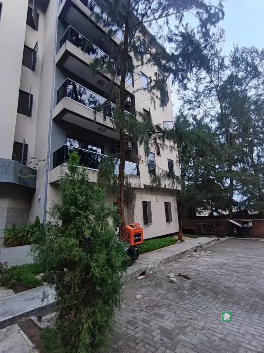 1 Bedroom Mini Flat for Sale in Ikota, Lekki