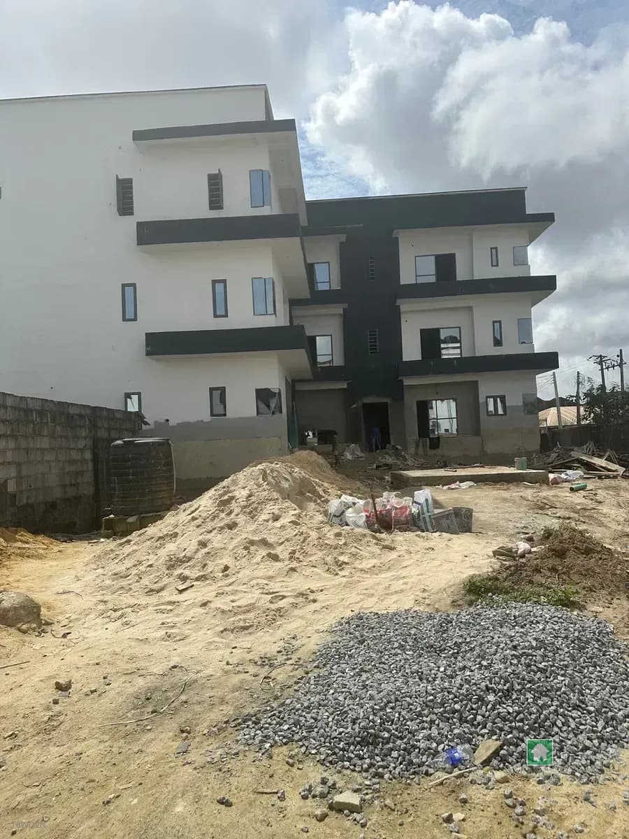 Mini Flat in Sangotedo, Ajah