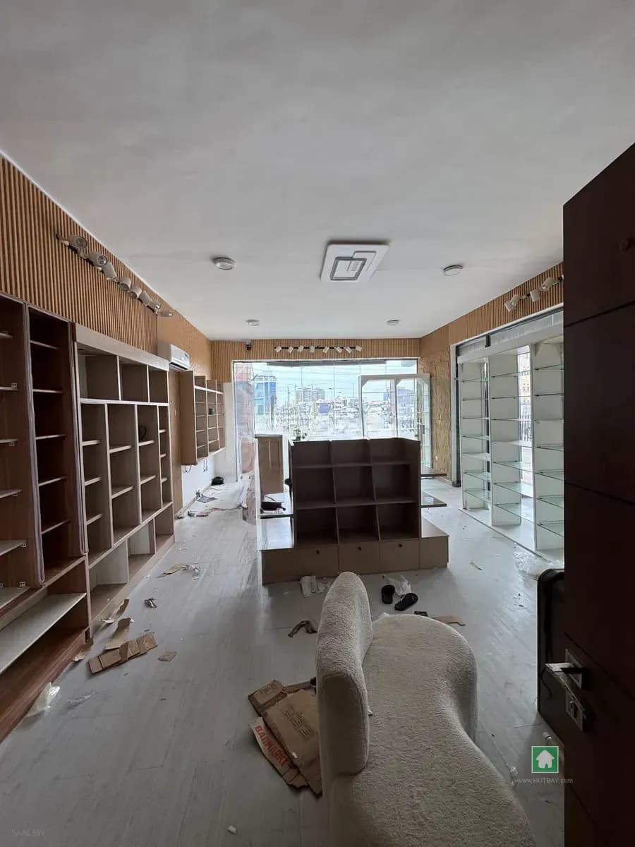 For Rent: Lekki Phase 1 Shop