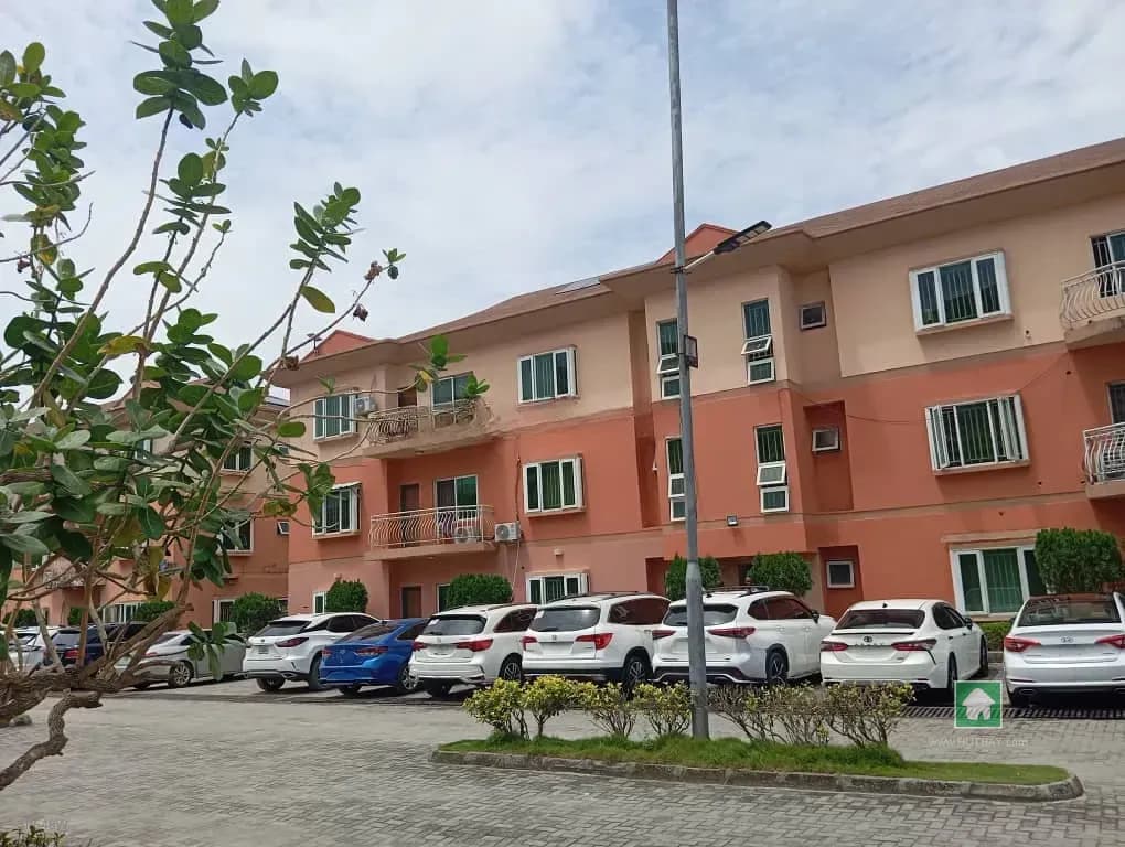 3 Bedroom Flat Apartment for Sale in Ikota, Lekki