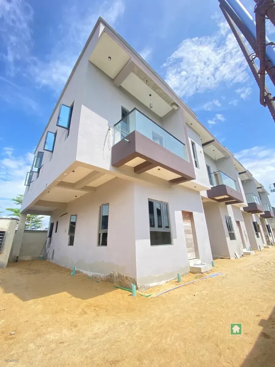 3 Bedroom Terrace Duplex in Ogombo, Lagos