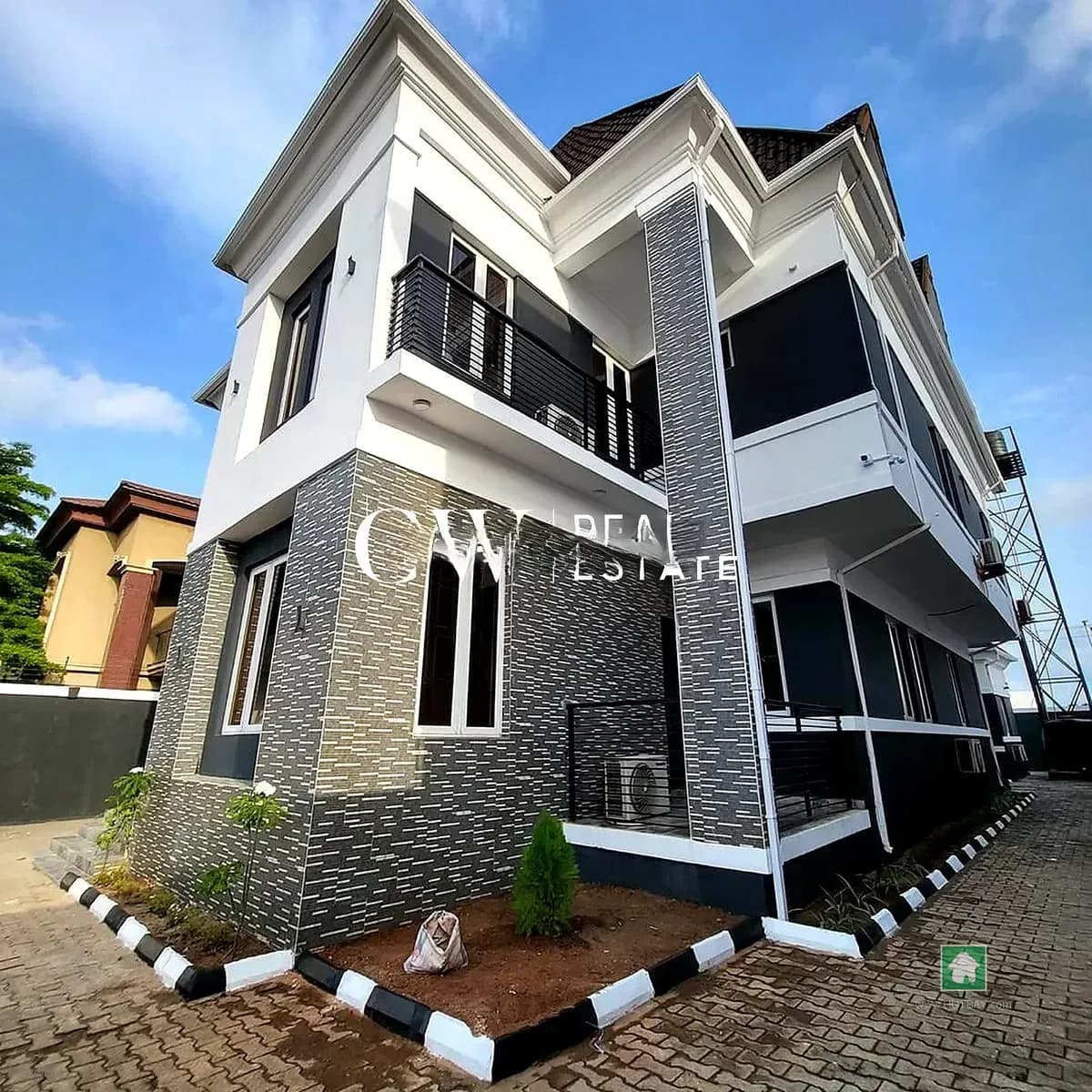 6-Bedroom Detached House for Rent in Victoria Island, Lagos