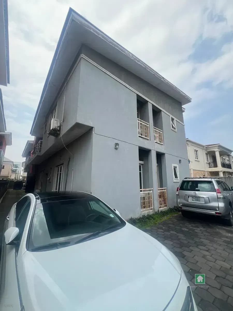 3-Bedroom Flat Apartment for Rent in Lekki Phase 1
