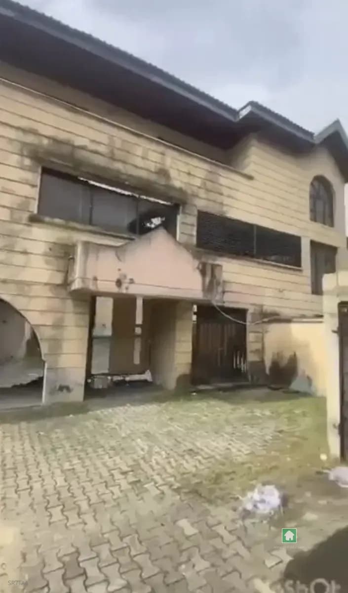 9 Bedroom Detached Duplex on Victoria Island