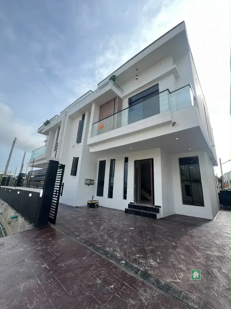 For Rent: 4 Bedroom Semi Detached Duplex in Genesis Court, Ajah